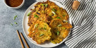 Indische Zucchini Pfannkuchen