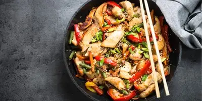 Pollo Chop Suey