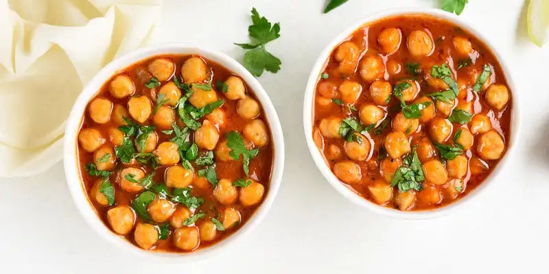 Curry con garbanzos y picadillo