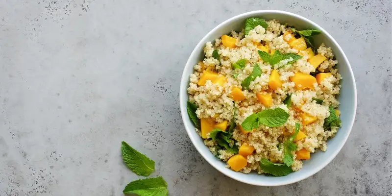Quinoa salad with herbs and lemon