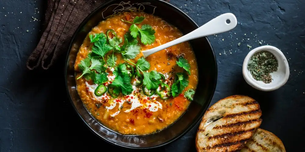 Lentil curry with vegetables - recipe | FoodPal