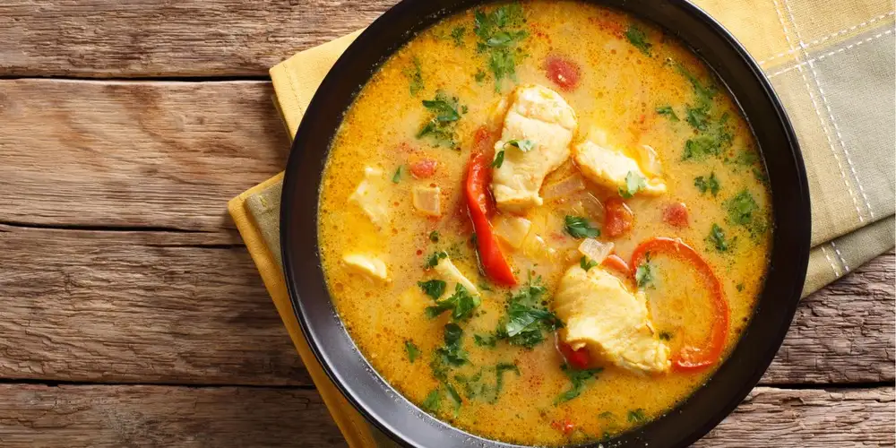 Low carb fish vegetable pan with coconut milk - recipe | FoodPal