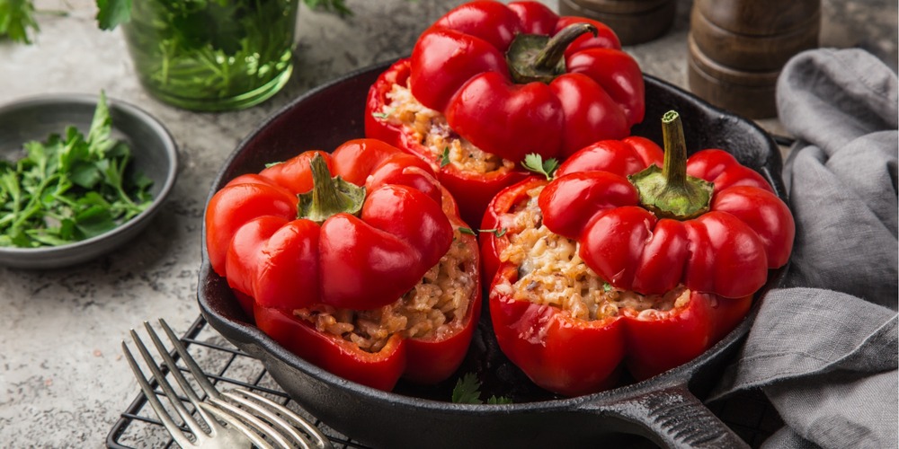 Paprika gefüllt mit Frischkäse und Champignons - Rezept | FoodPal