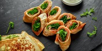 Eier-Wrap mit Avocado und Lachs