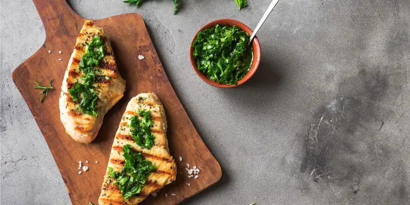 Pollo al ventaglio con pesto e verdure