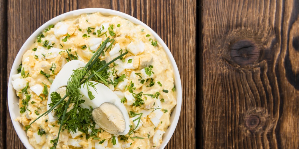 Eiersalat mit Gurke und Schnittlauch - Rezept | FoodPal