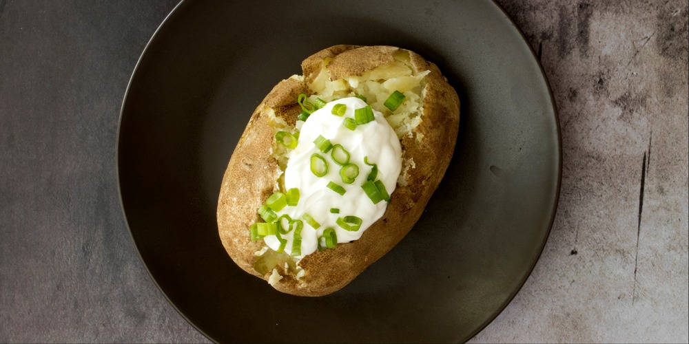 Ofenkartoffel mit Creme Fraiche - Rezept | FoodPal