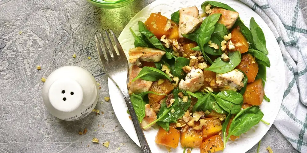 Turkey breast with oven squash and mint dip - recipe | FoodPal