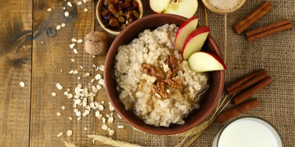 Walnut buckwheat porridge with apples - recipe | FoodPal