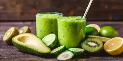 Frullato di avocado e kiwi alla menta