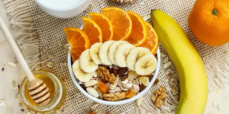 Muesli de amaranto con fruta fresca - receta | FoodPal