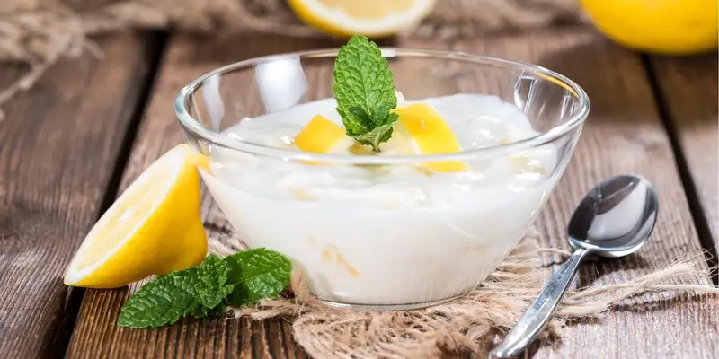 Cuajada de queso crema de limón