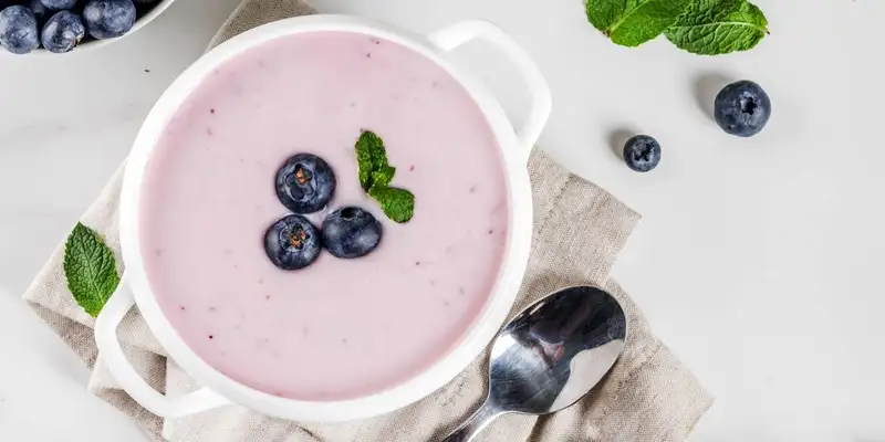 Sopa de arándanos dulces
