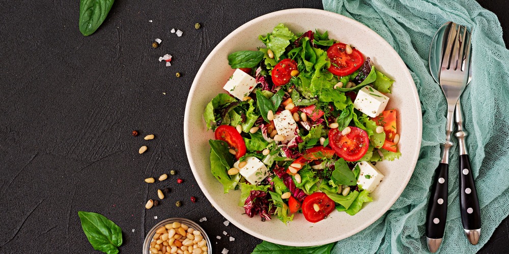 Kreta Feldsalat mit Schafskäse - Rezept | FoodPal