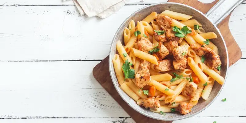 Pikantne Penne Chicken Pan