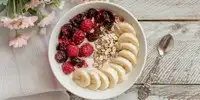 Vanille Oatmeal mit Himbeeren