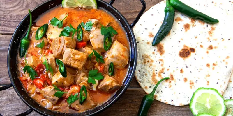 Atún al curry con piña