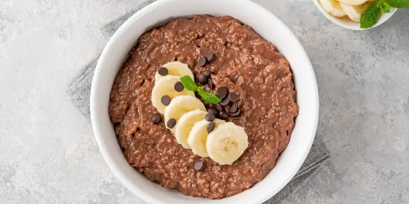 Porridge al cioccolato per la notte Keto